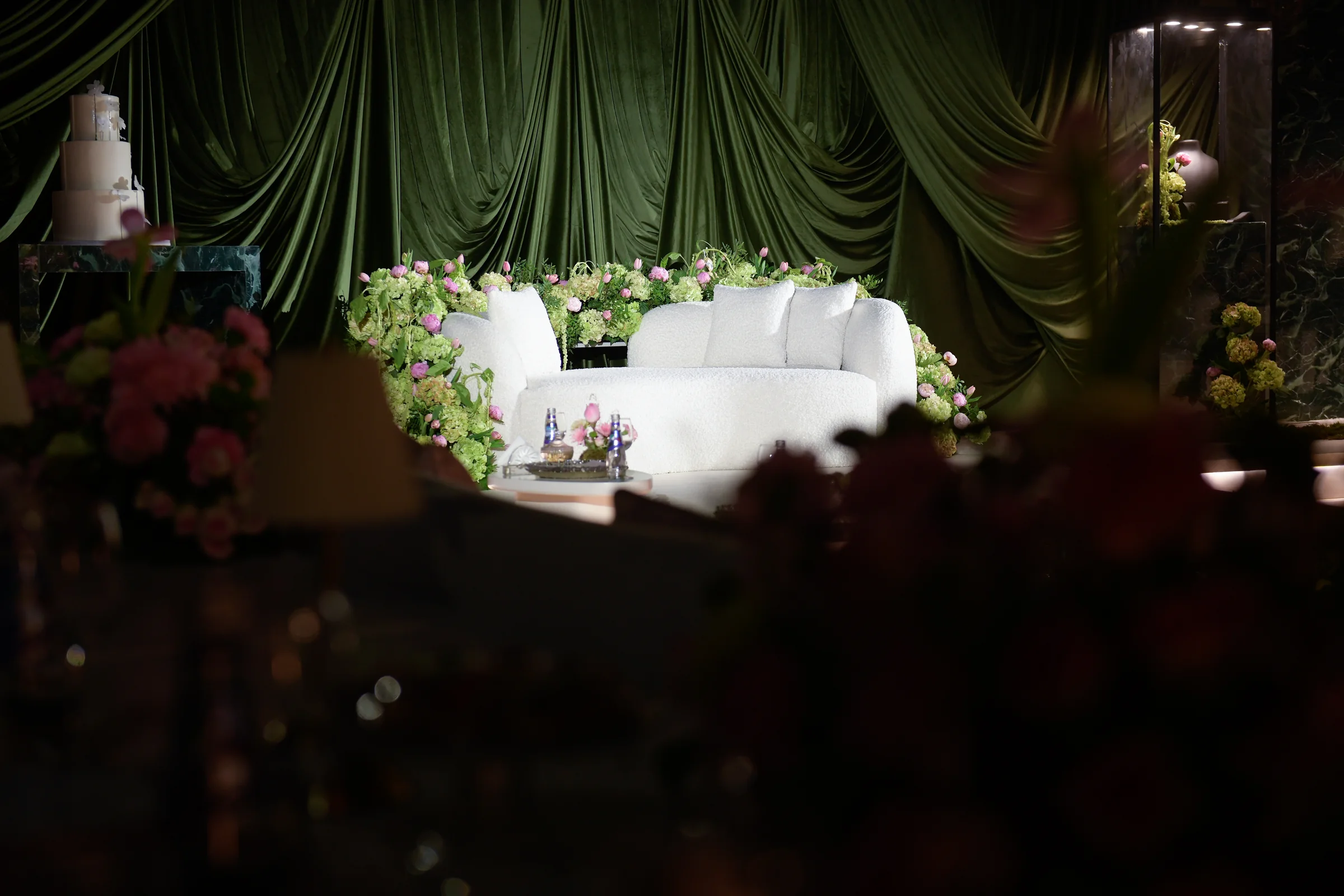Kosha stage design in Doha for luxury wedding reception