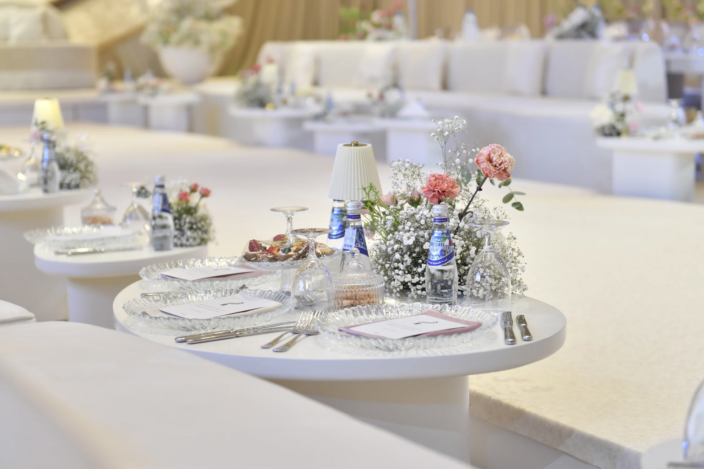 Luxury wedding decoration qatar setup by Al Anaqh