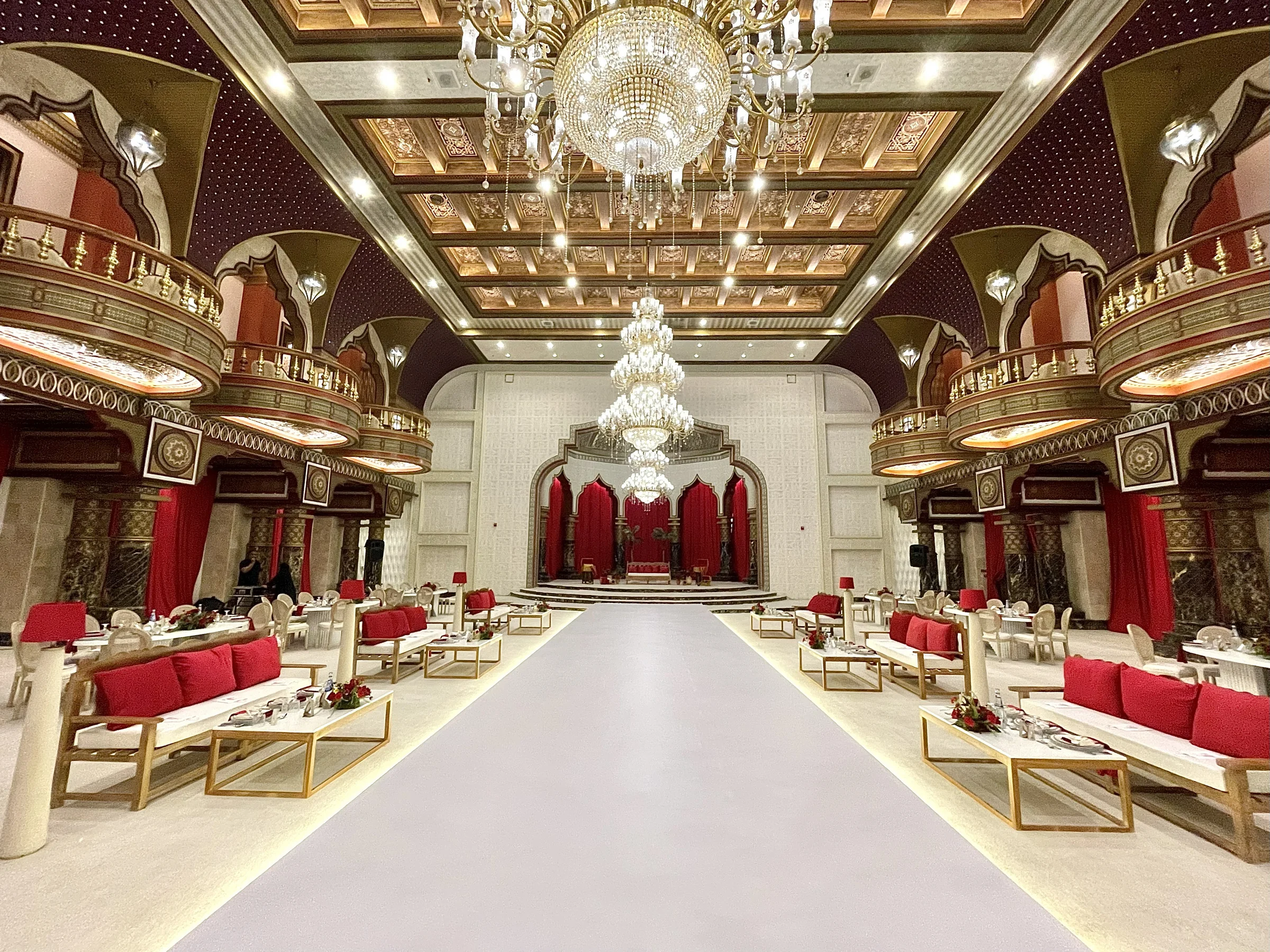 Wedding planners in qatar stage backdrop and lighting in Doha