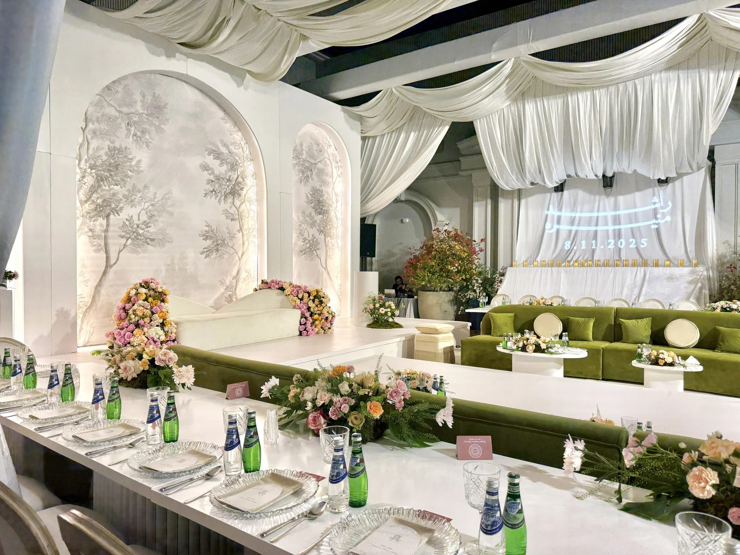 Luxury wedding decoration qatar setup by Al Anaqh