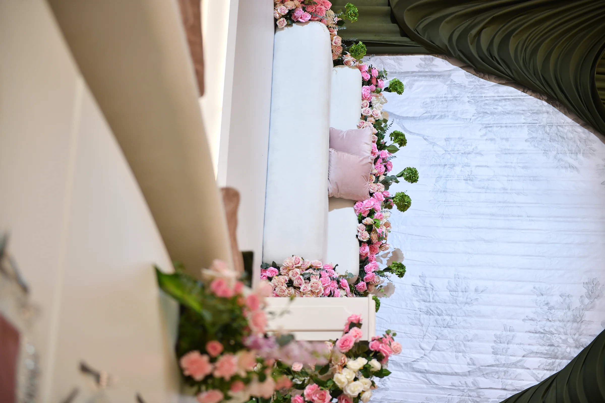 Wedding planners in qatar stage backdrop and lighting in Doha