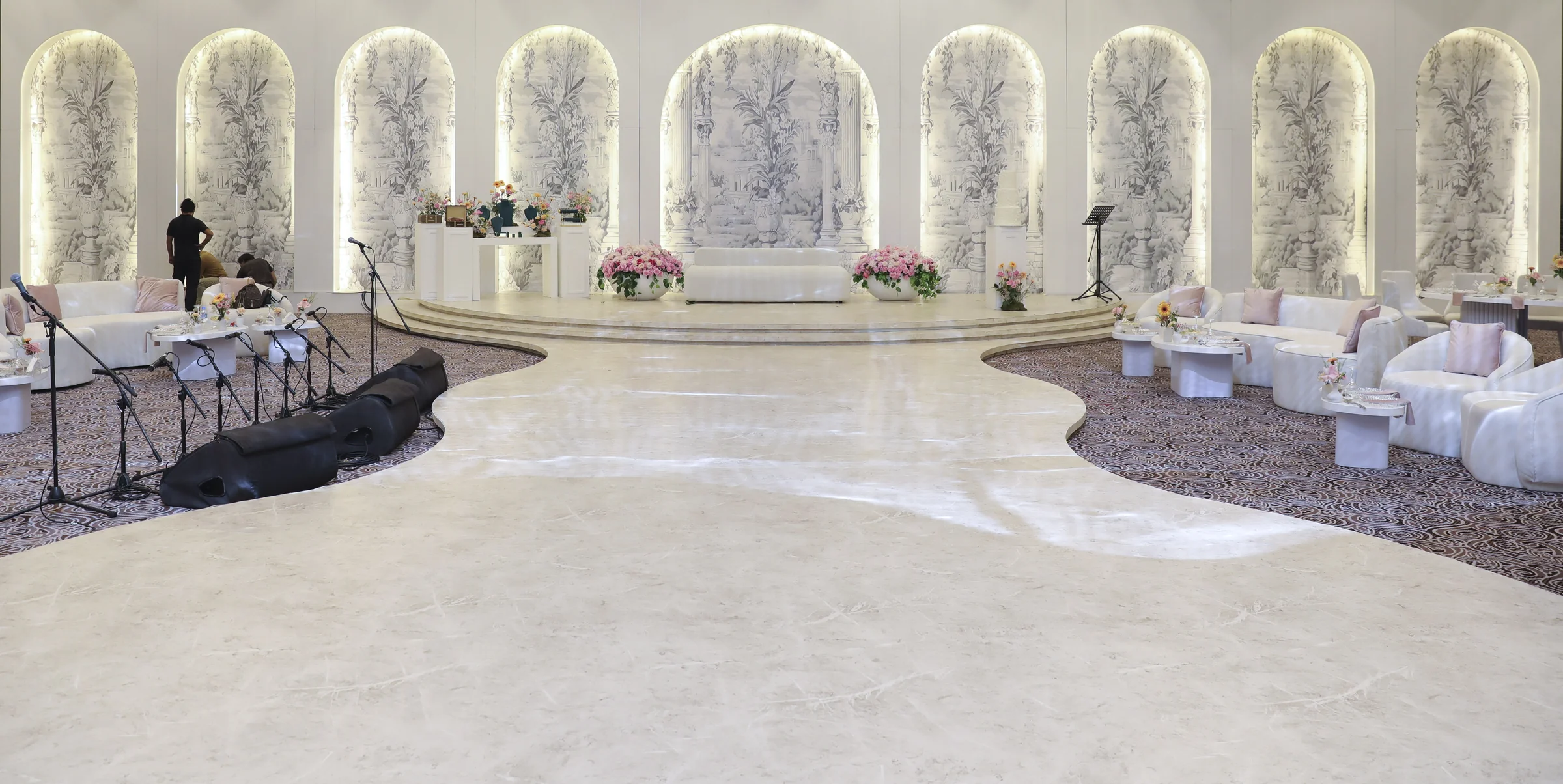 Wedding planners in qatar stage backdrop and lighting in Doha