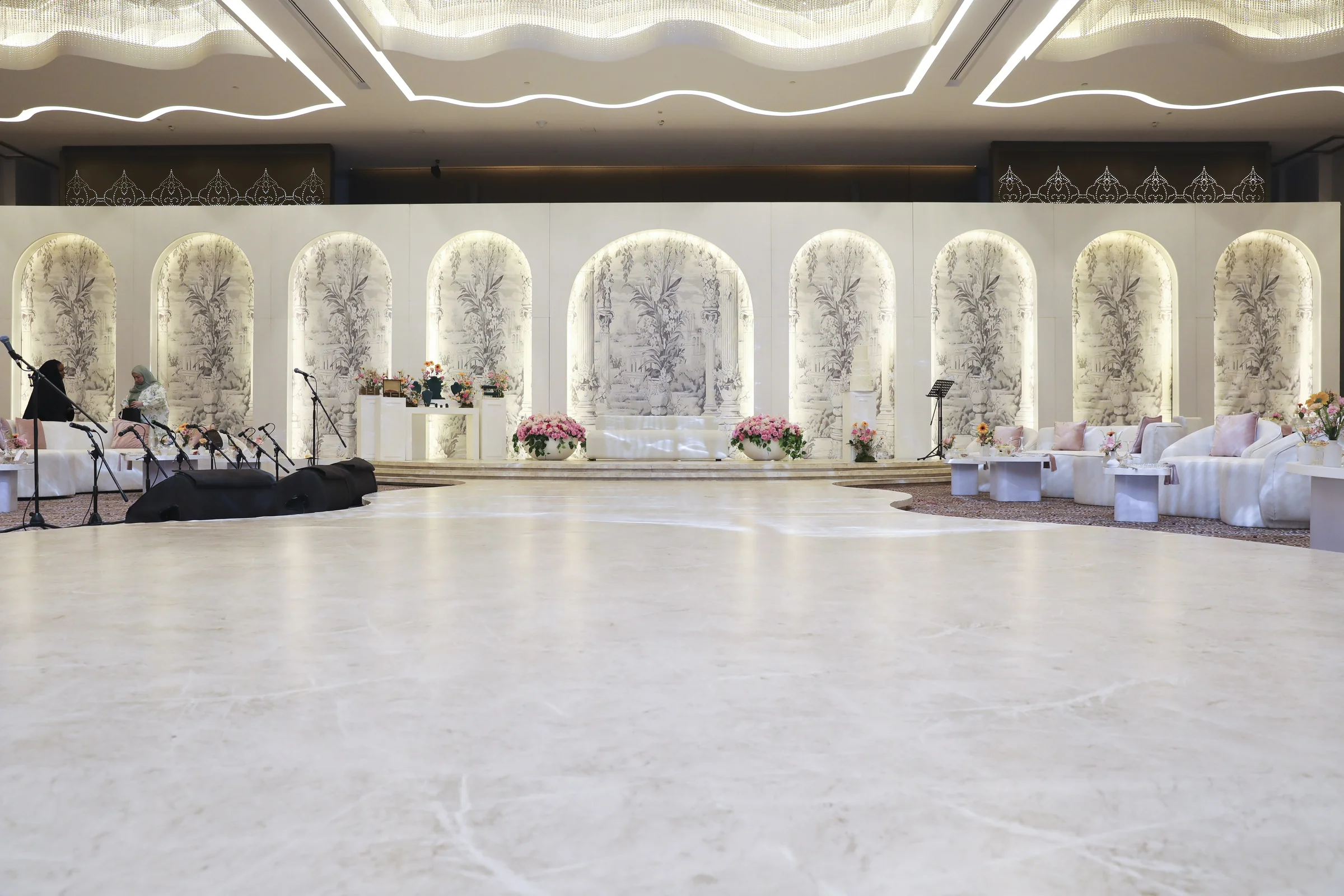 Wedding planners in qatar stage backdrop and lighting in Doha