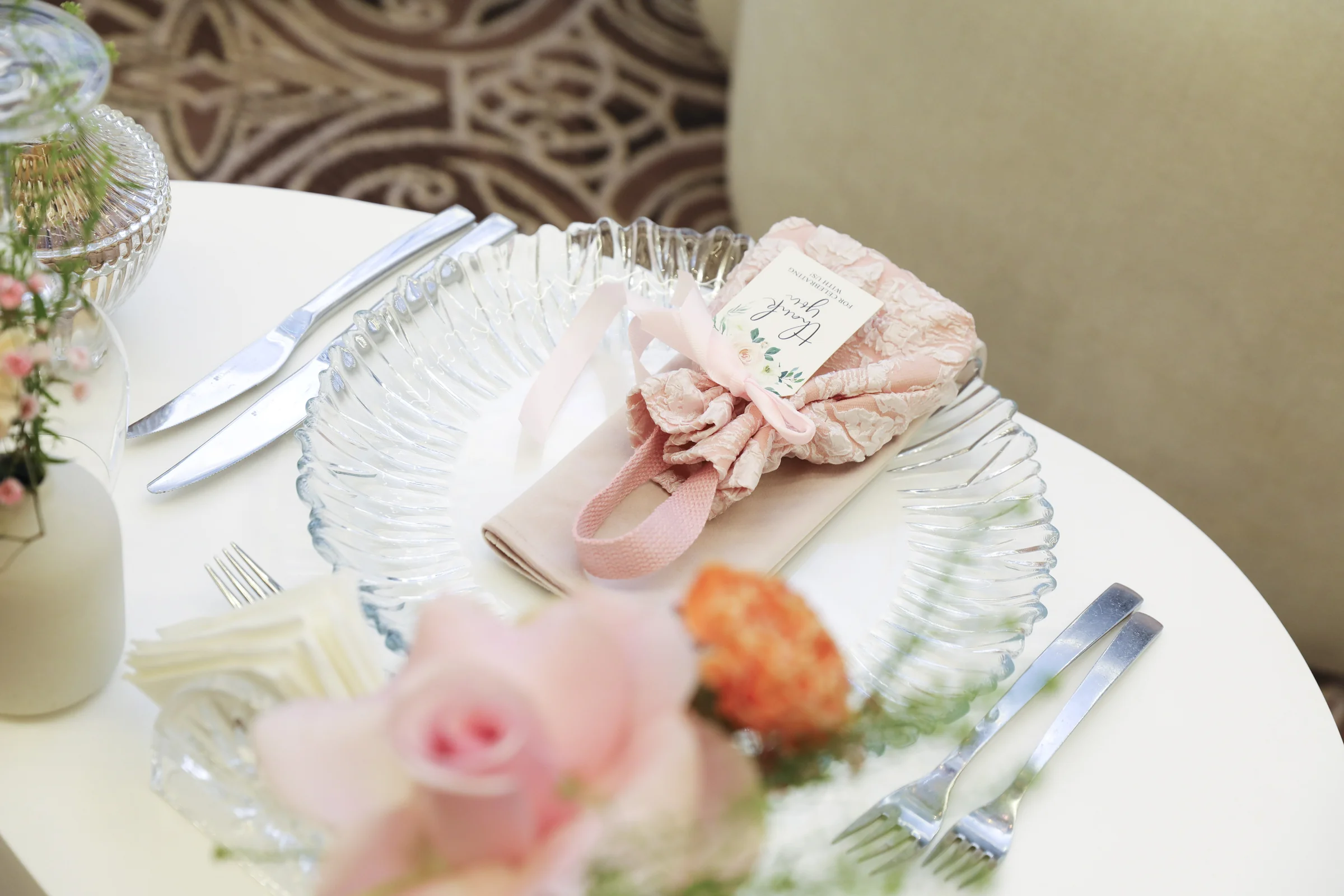 Luxury wedding decoration qatar setup by Al Anaqh
