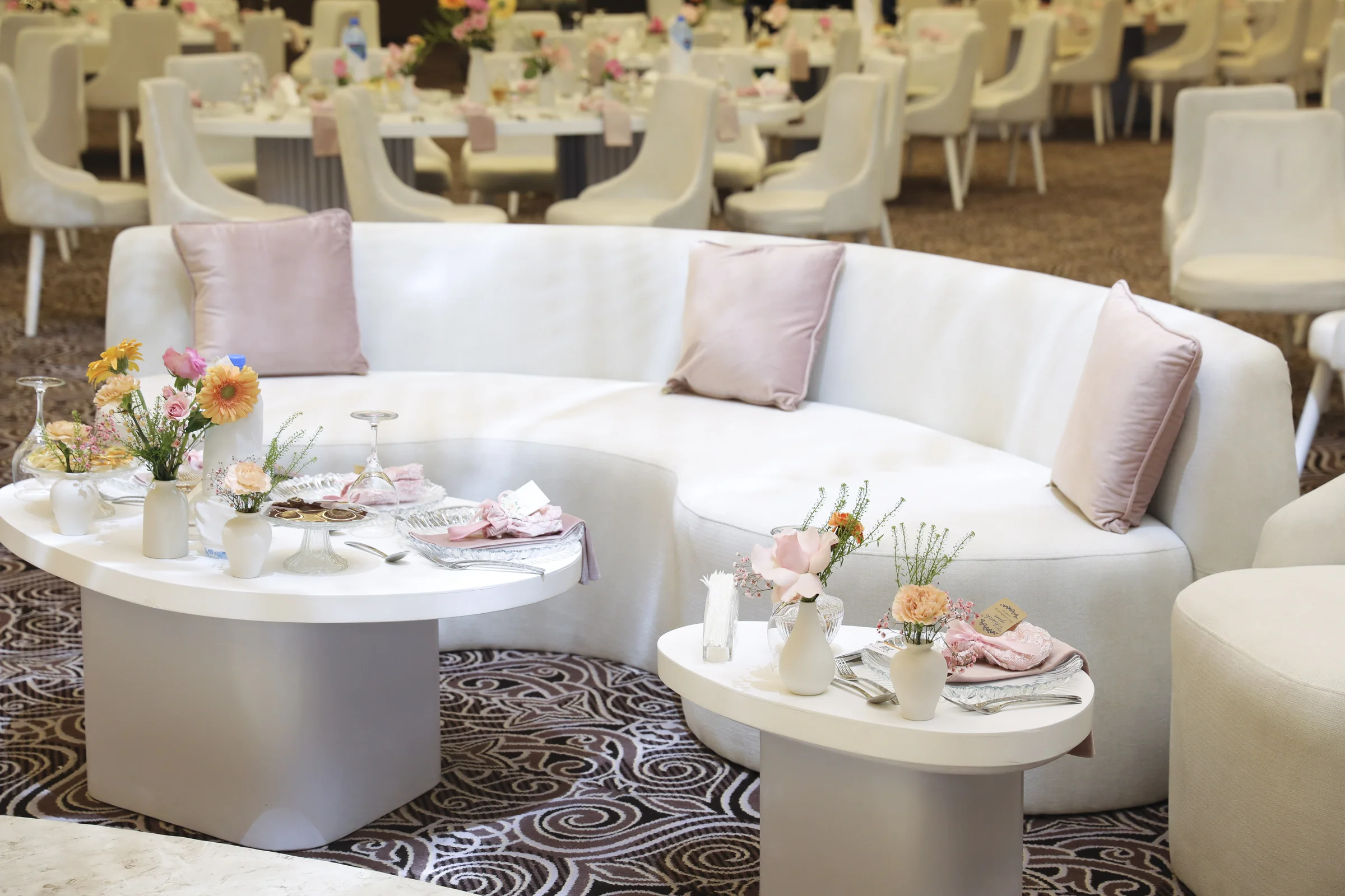 Kosha stage design in Doha for luxury wedding reception