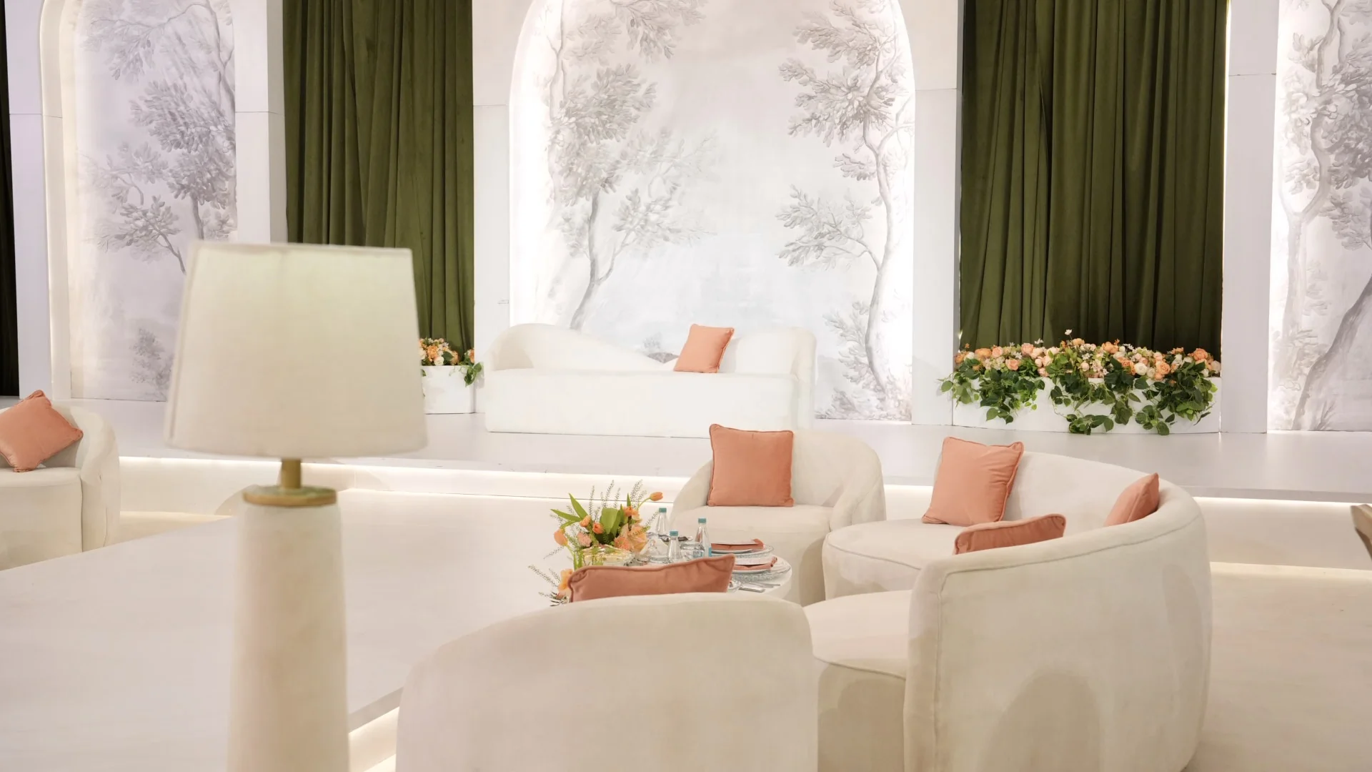 Kosha stage design in Doha for luxury wedding reception