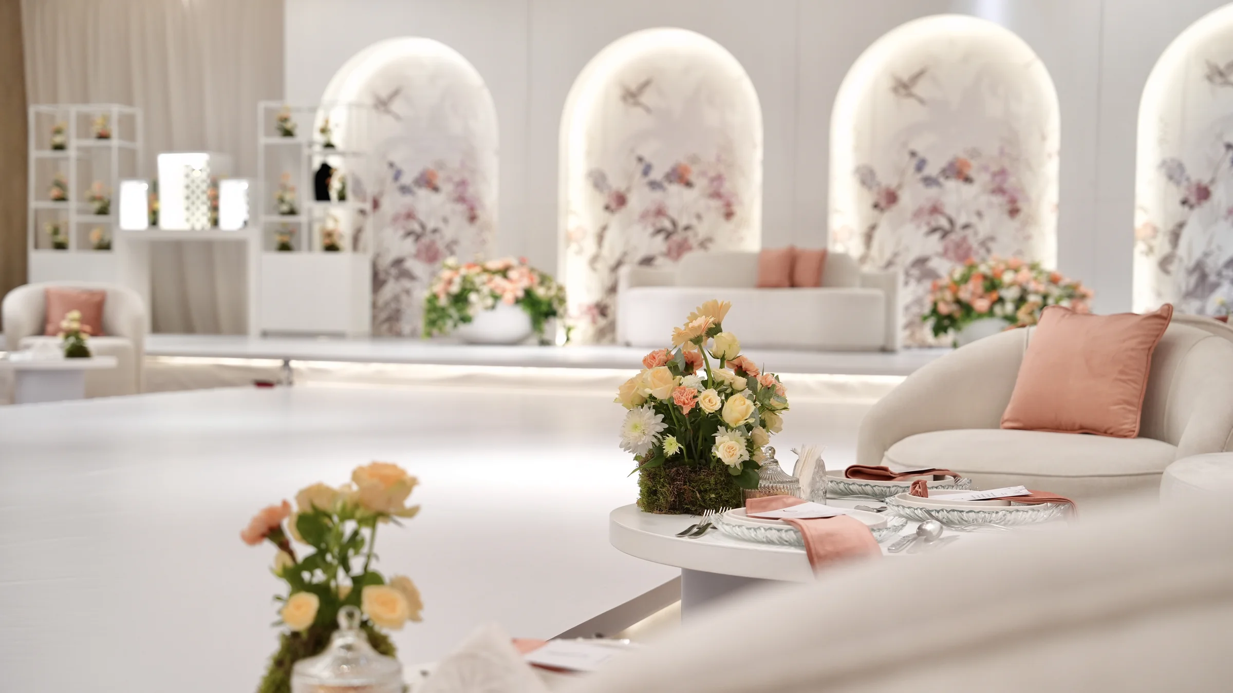 Kosha stage design in Doha for luxury wedding reception