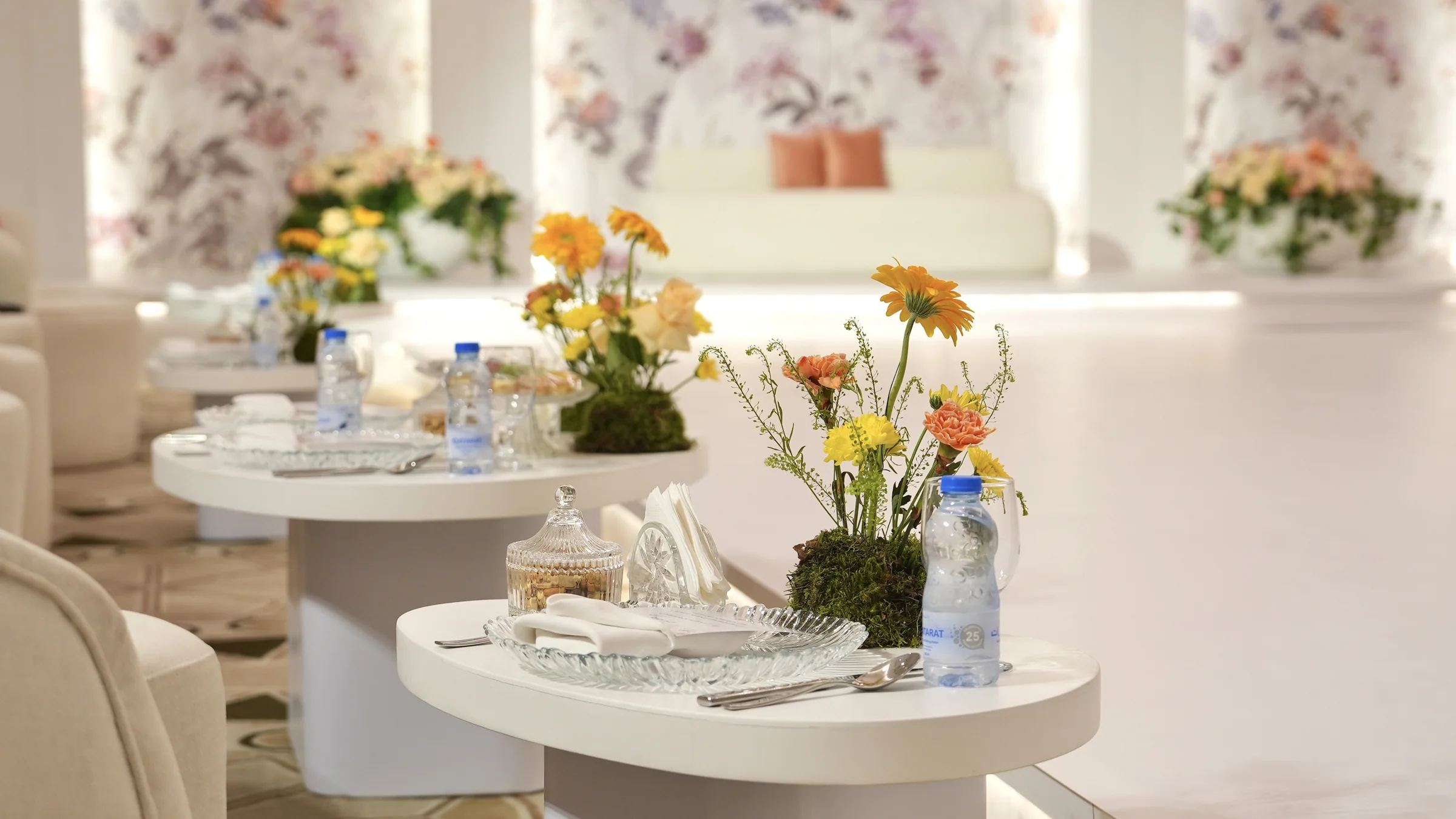 Kosha stage design in Doha for luxury wedding reception