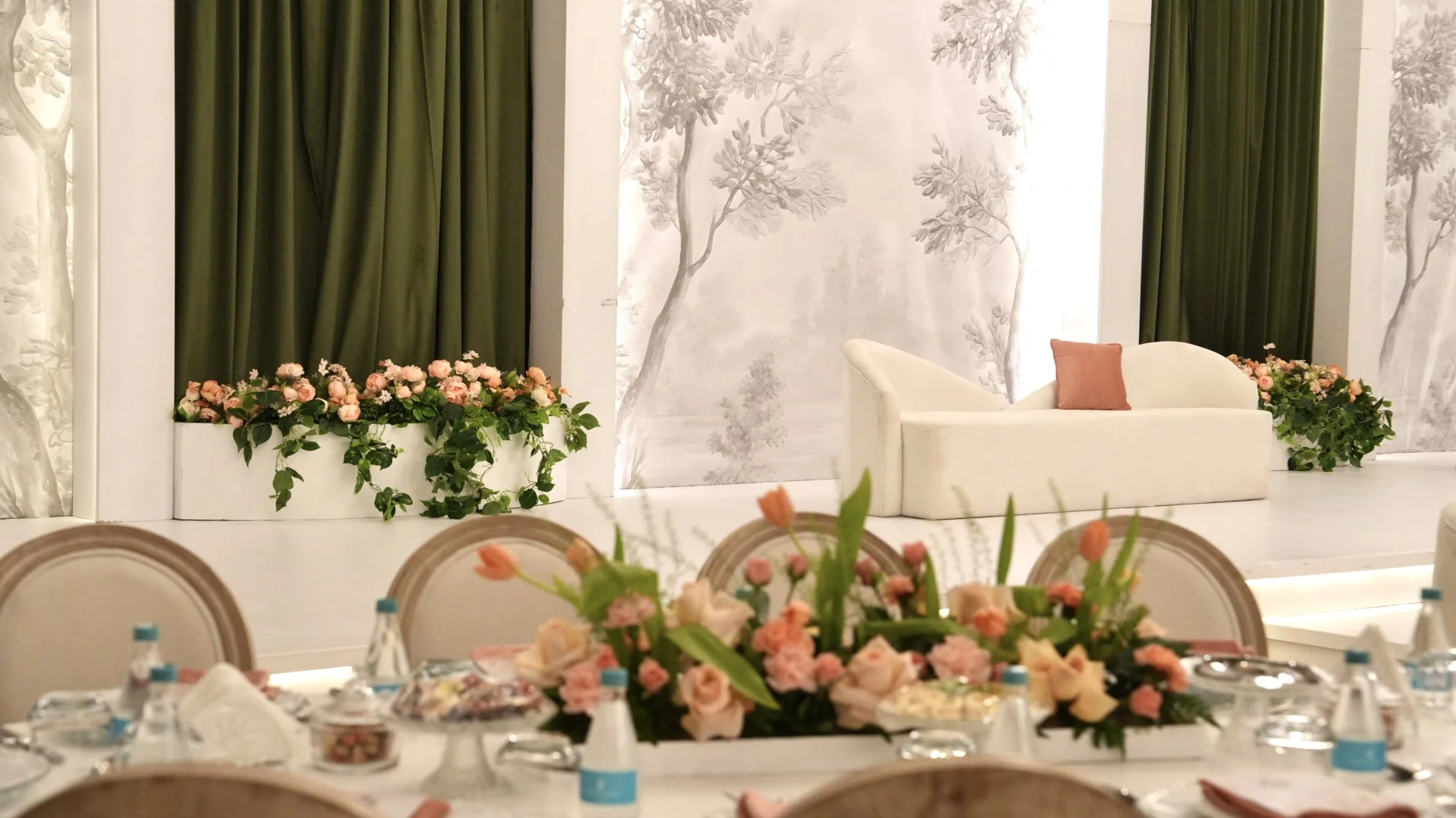 Wedding planners in qatar stage backdrop and lighting in Doha